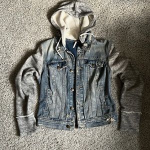 Free People denim jacket size Small